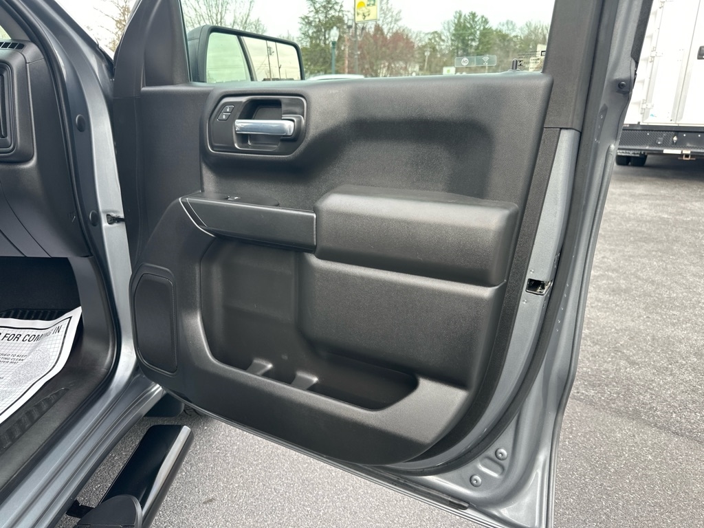 Chevrolet Silverado 1500 Custom Double Cab 4WD 2021
