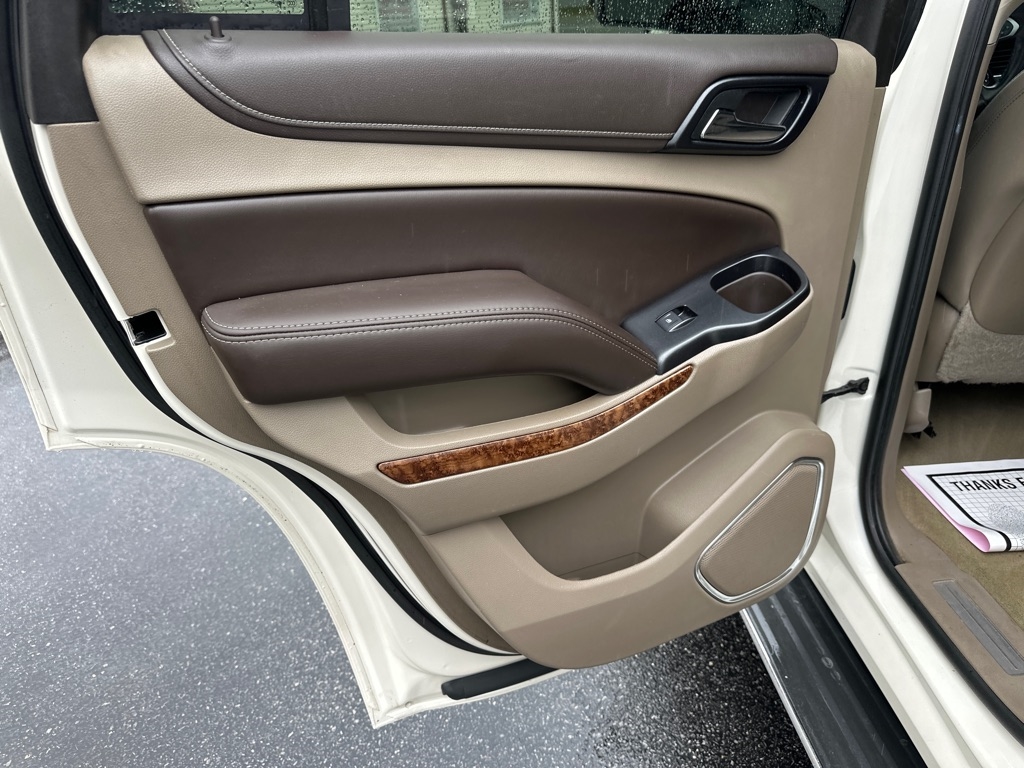 2015 Chevrolet Tahoe LTZ photo 27