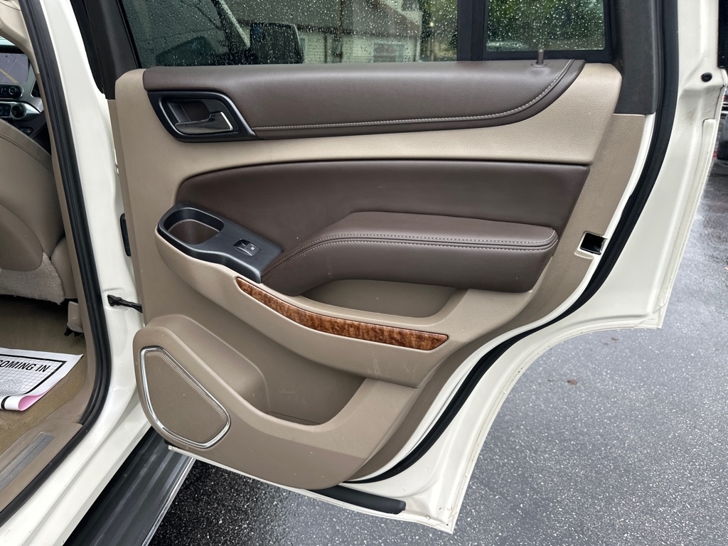 2015 Chevrolet Tahoe LTZ photo 36