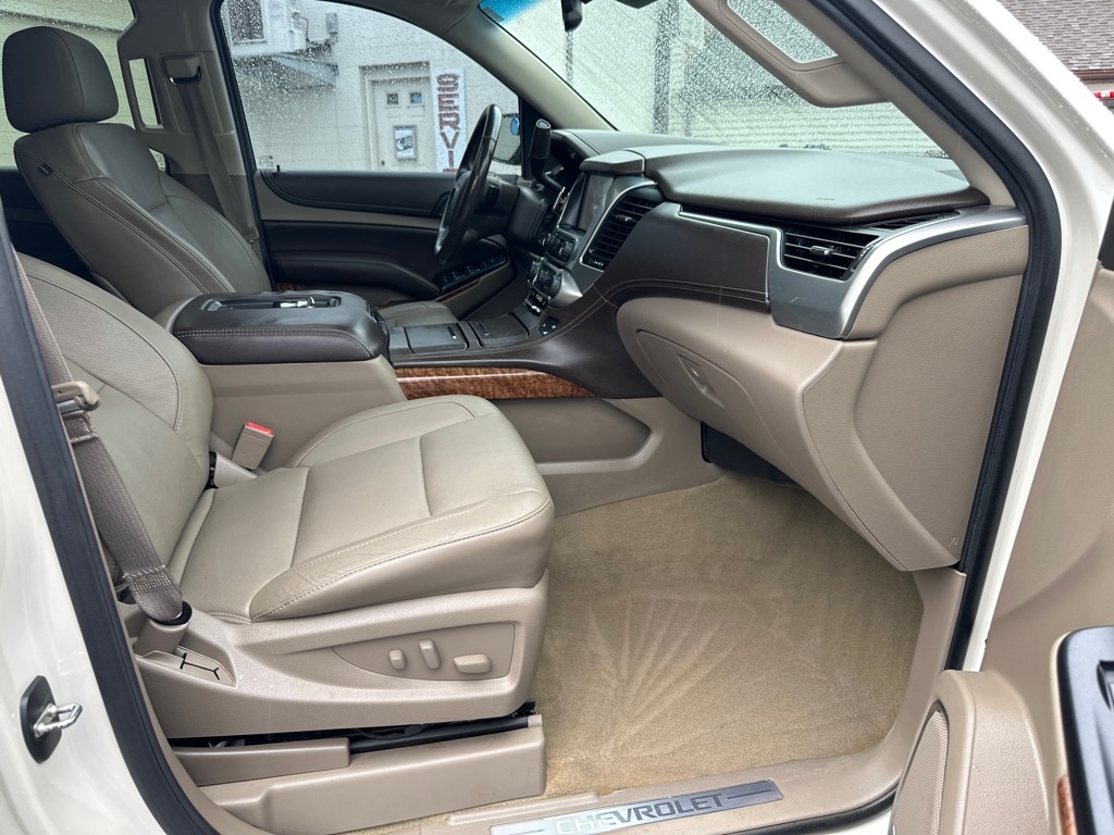 2015 Chevrolet Tahoe LTZ photo 39