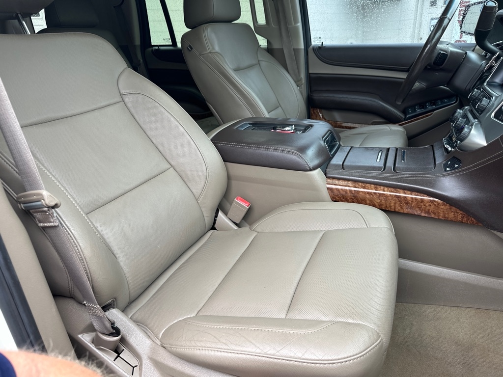 2015 Chevrolet Tahoe LTZ photo 40