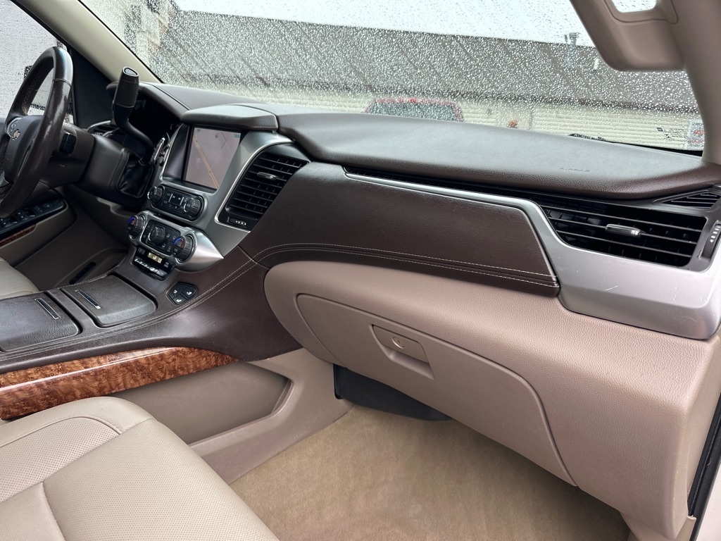 2015 Chevrolet Tahoe LTZ photo 41