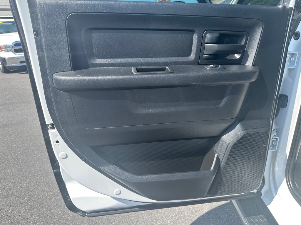 2018 Ram 2500 ST photo 29