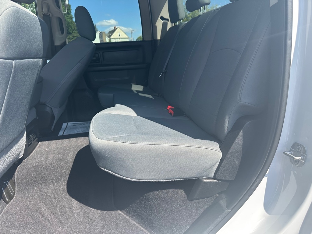 2018 Ram 2500 ST photo 31