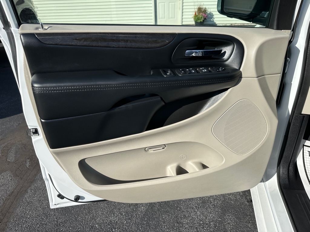 Dodge Grand Caravan SE 2019