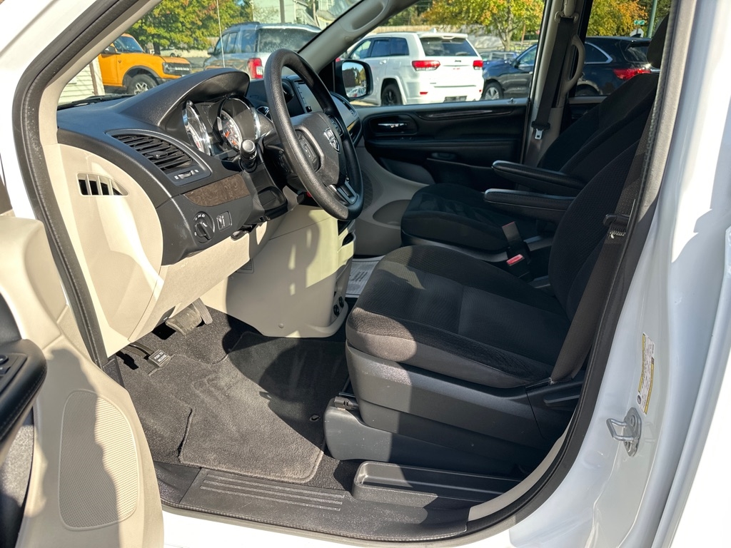 Dodge Grand Caravan SE 2019