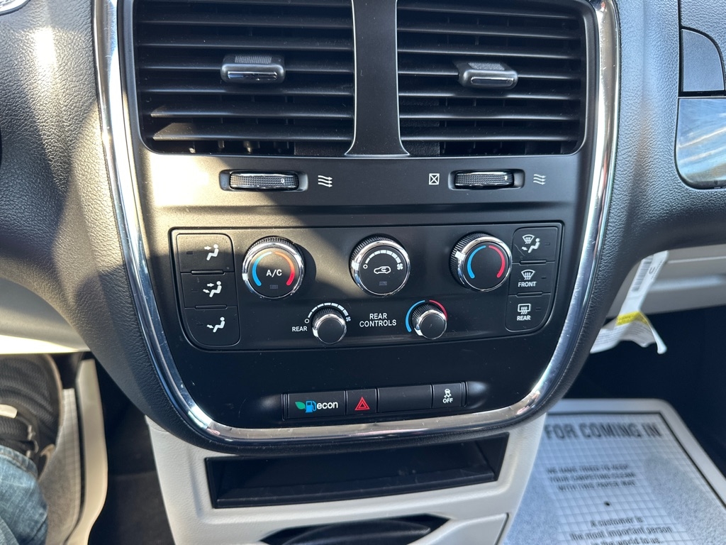 Dodge Grand Caravan SE 2019