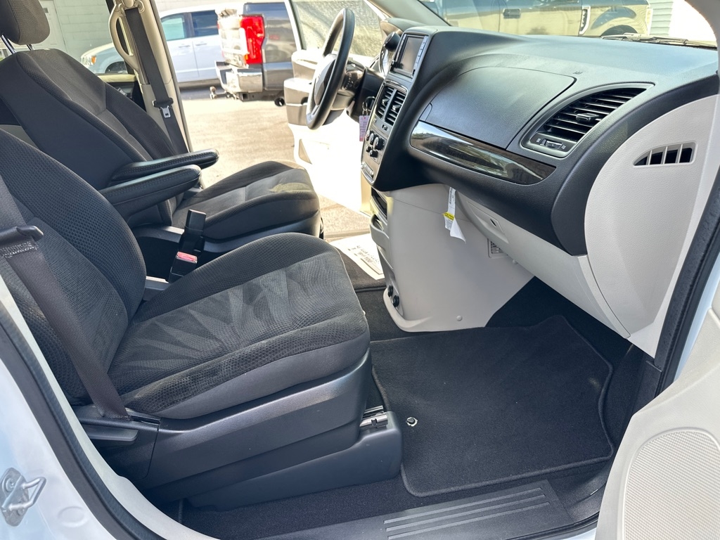 Dodge Grand Caravan SE 2019