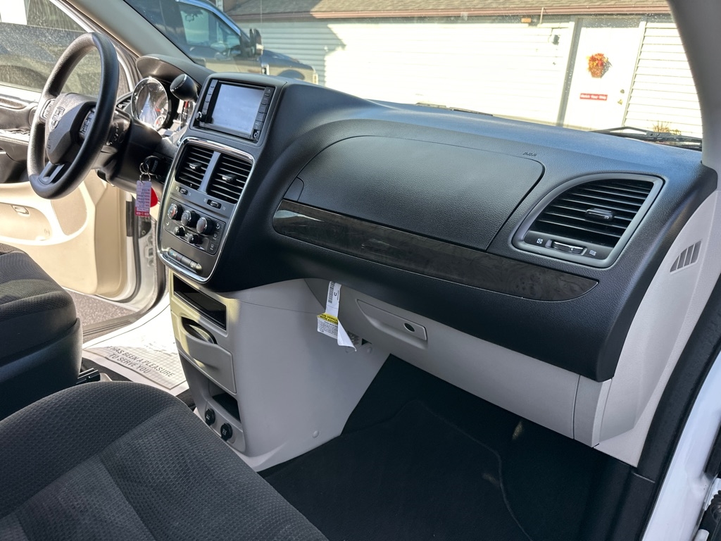 Dodge Grand Caravan SE 2019