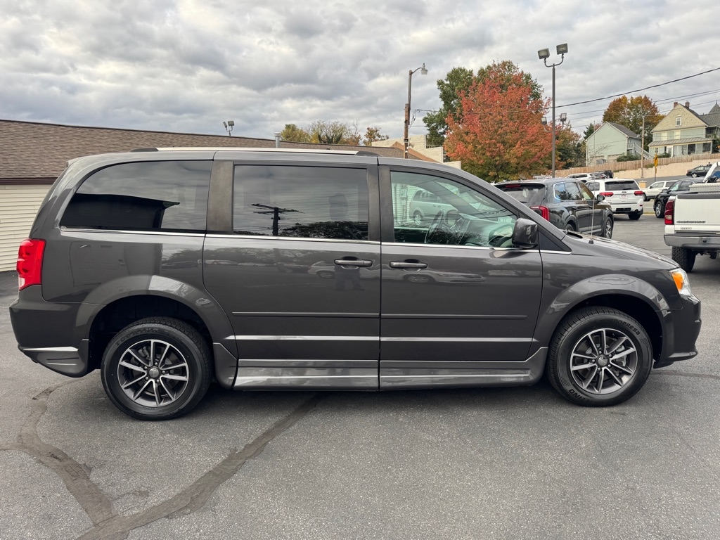 Dodge Grand Caravan SXT 2017