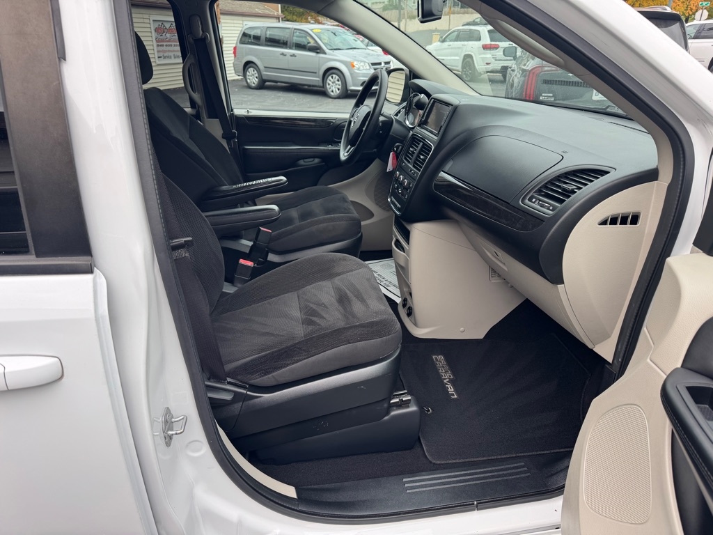 Dodge Grand Caravan SE 2018