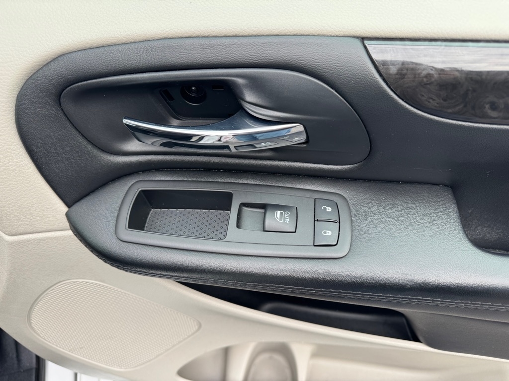 Dodge Grand Caravan SE 2018