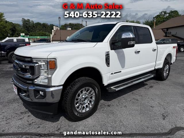 White 2022 Ford F-250 Super Duty XLT Crew Cab 4WD Pickup Truck Four-Wheel Drive Automatic