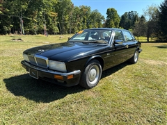1993 Jaguar XJ Sedan 