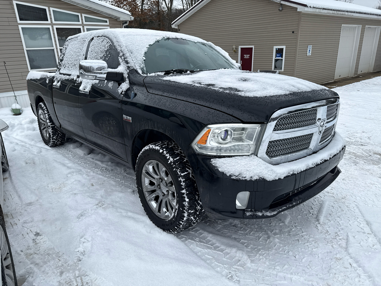 RAM 1500 4WD Crew Cab 149" Limited 2014