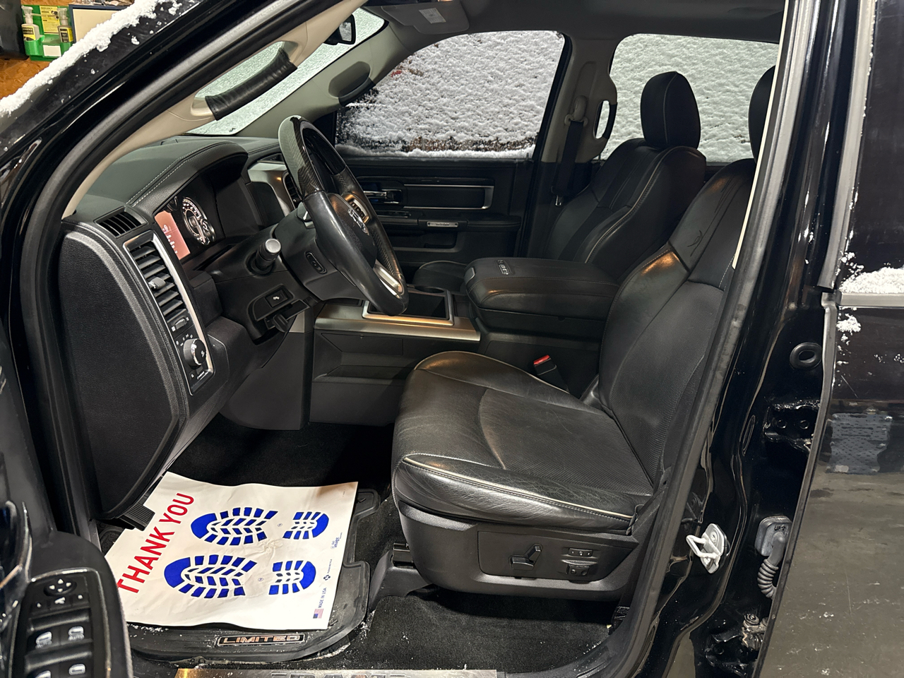 RAM 1500 4WD Crew Cab 149" Limited 2014