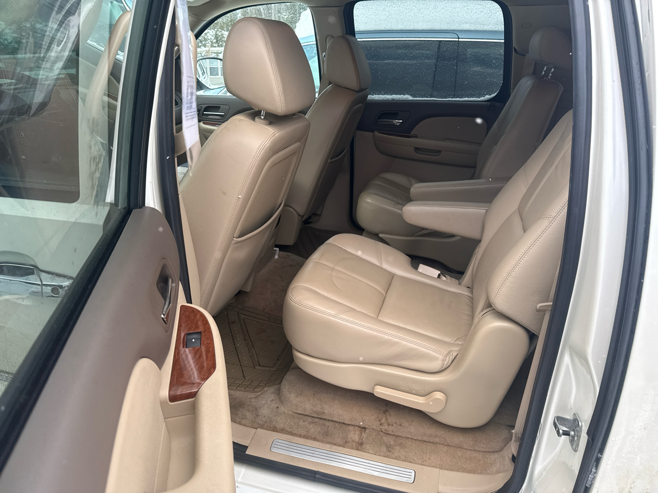 GMC Yukon XL SLT-2 1/2 Ton 4WD 2008