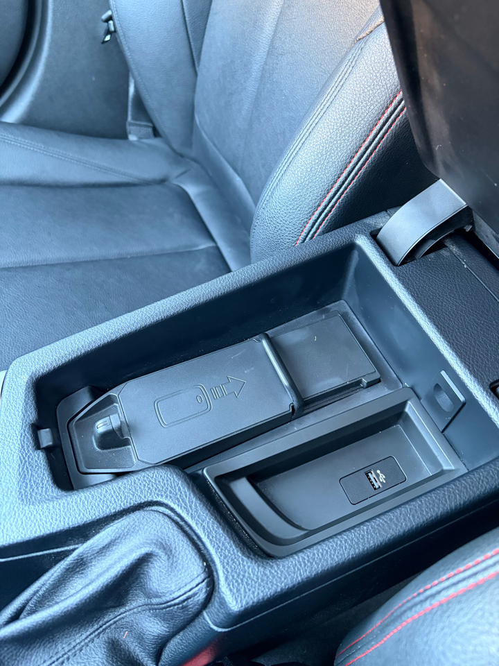 BMW 3-Series 330e iPerformance Sedan 2018