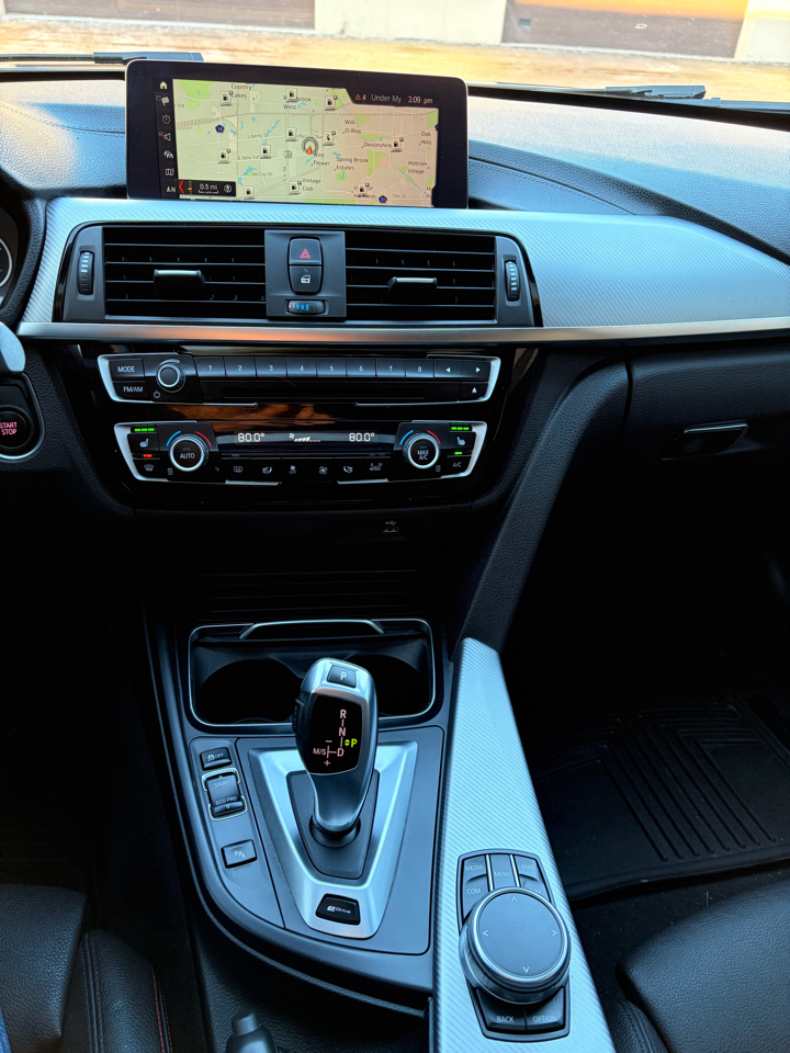 BMW 3-Series 330e iPerformance Sedan 2018