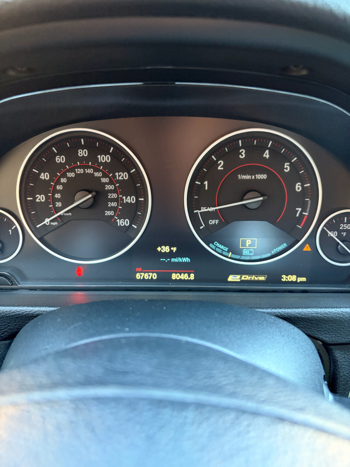 BMW 3-Series 330e iPerformance Sedan 2018