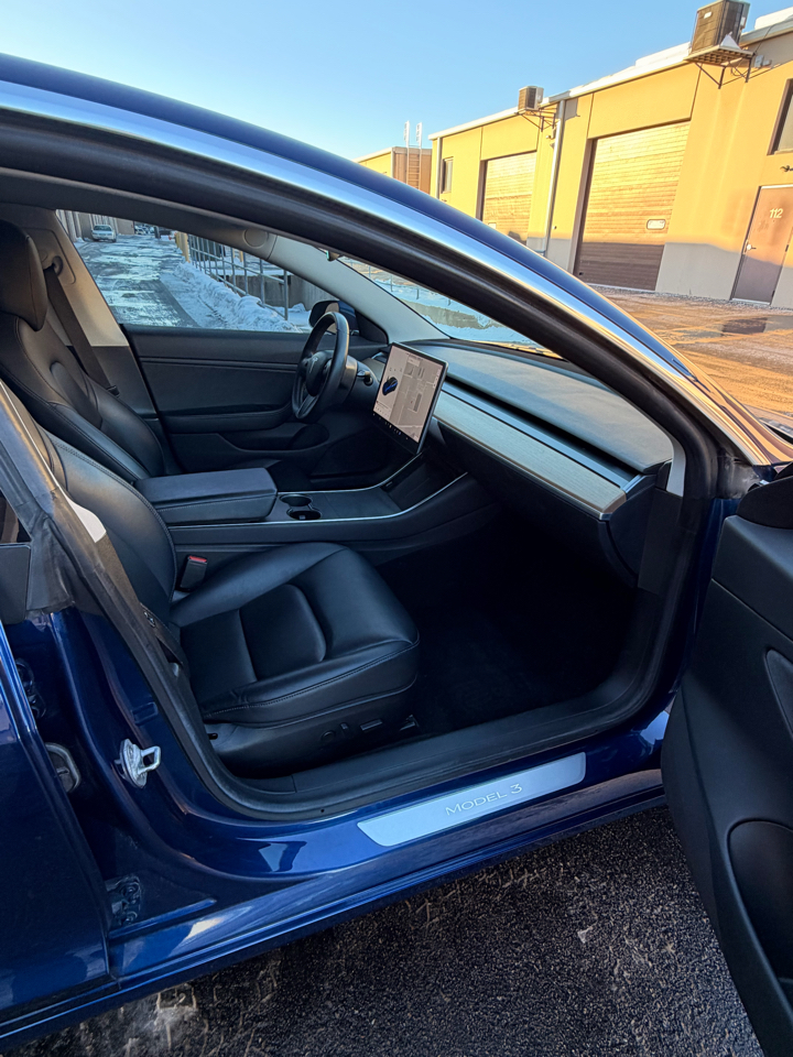 Tesla Model 3 Long Range 2019