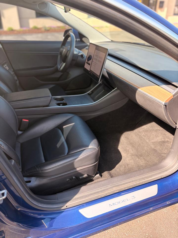 Tesla Model 3 Long Range Battery AWD 2019