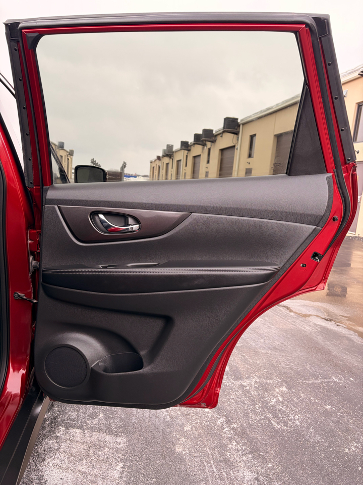 Nissan Rogue SV 2WD 2019