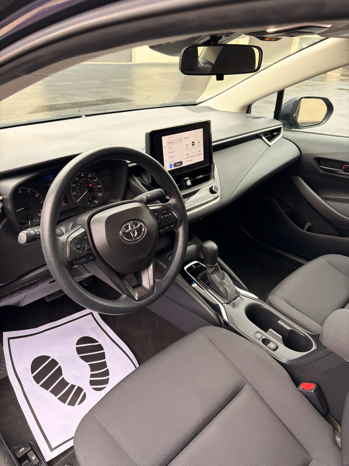 Toyota Corolla LE 2024