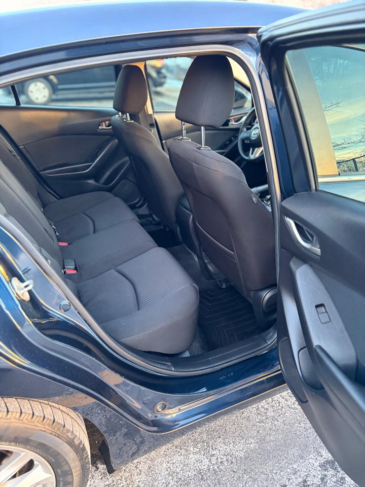 Mazda MAZDA3 i Sport AT 4-Door 2016