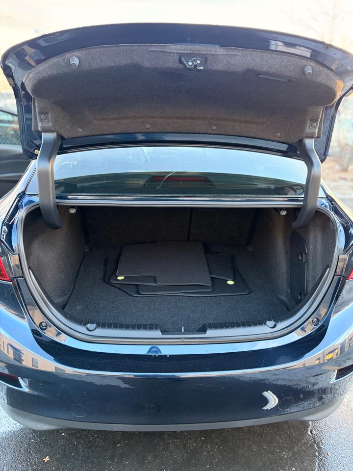 Mazda MAZDA3 i Sport AT 4-Door 2016