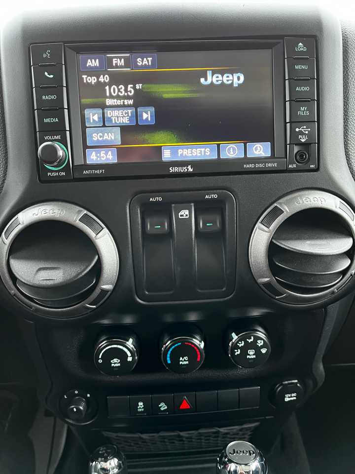 Jeep Wrangler Sport 4WD 2017