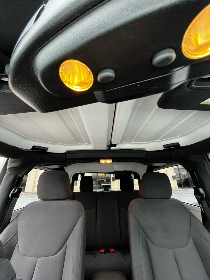 Jeep Wrangler Sport 4WD 2017