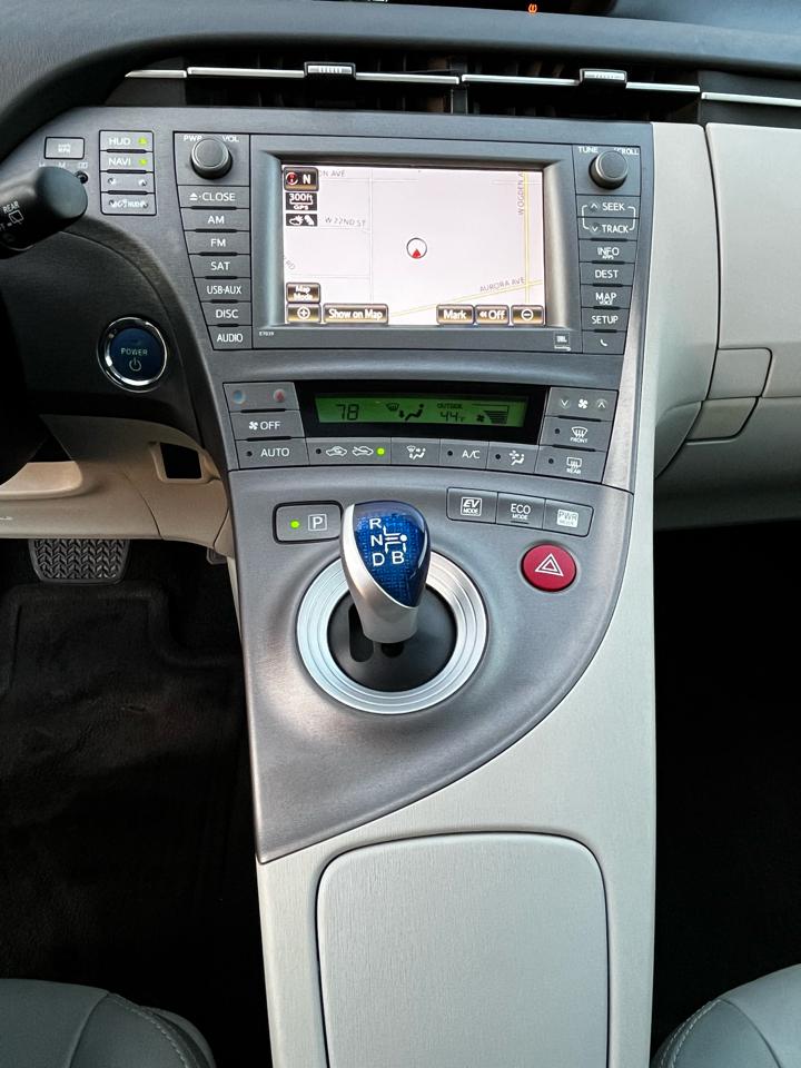 Toyota Prius Prius IV 2013