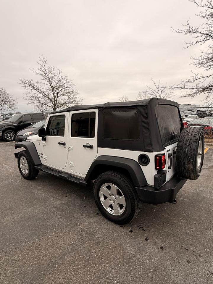 Jeep Wrangler Unlimited Sport 4WD 2016