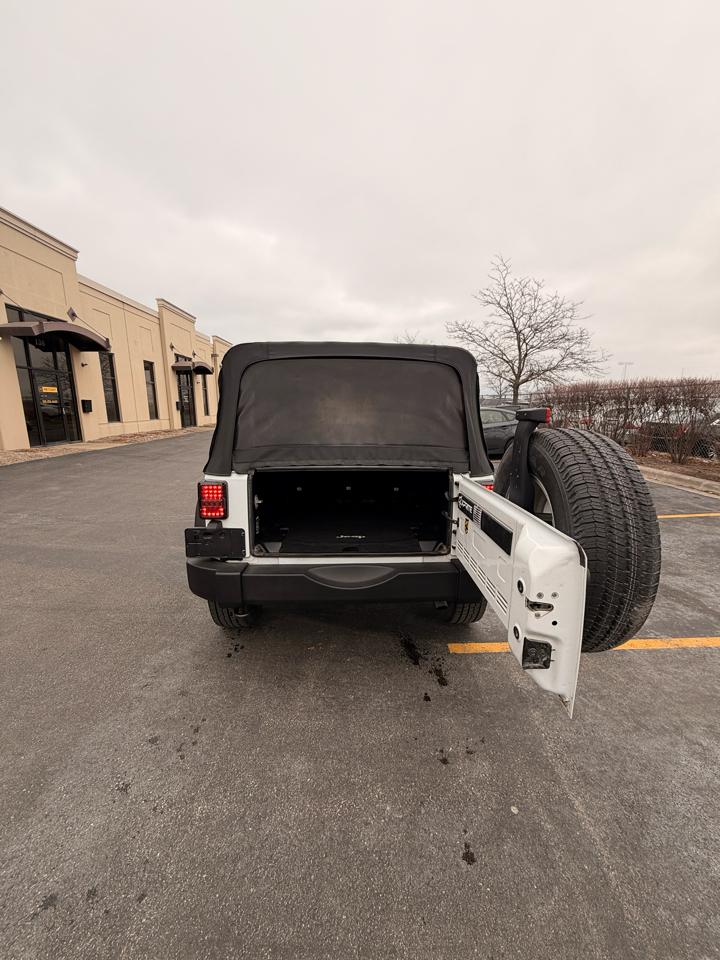 Jeep Wrangler Unlimited Sport 4WD 2016