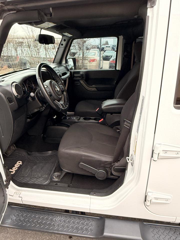 Jeep Wrangler Unlimited Sport 4WD 2016