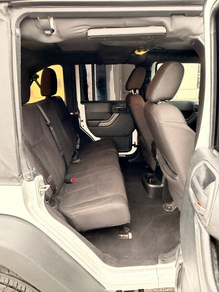 Jeep Wrangler Unlimited Sport 4WD 2016