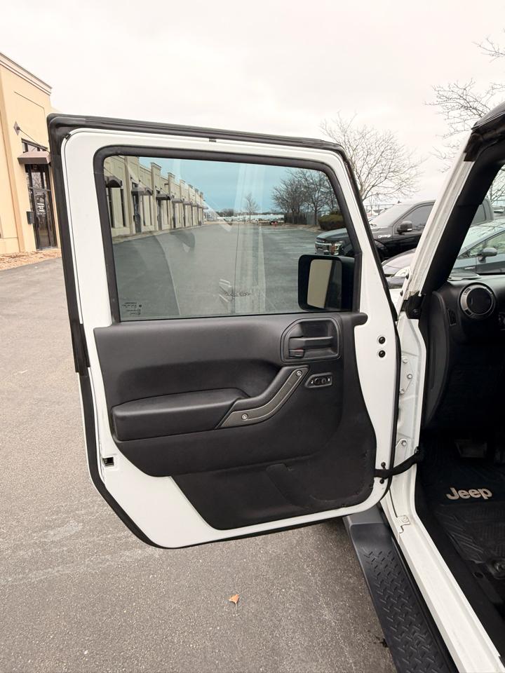 Jeep Wrangler Unlimited Sport 4WD 2016