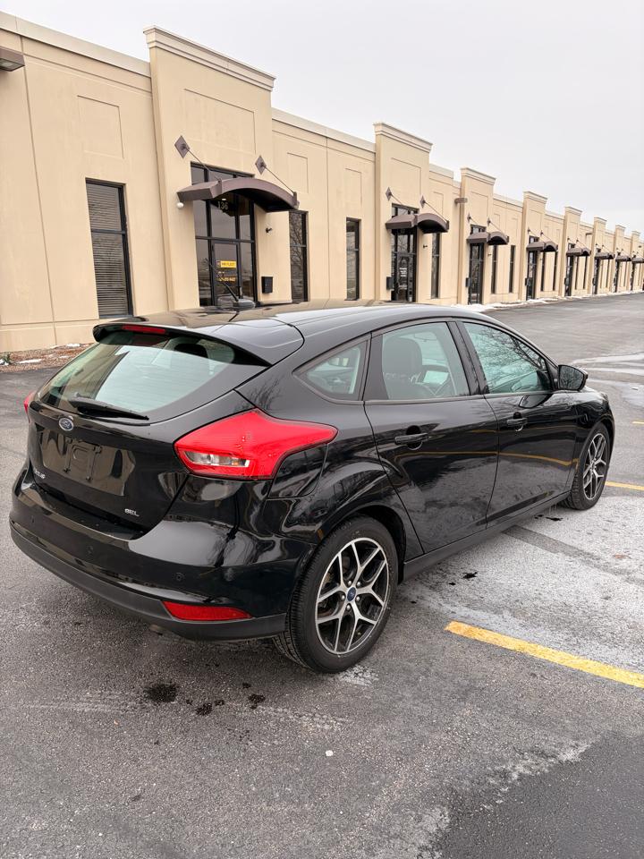 Ford Focus SEL Hatch 2018