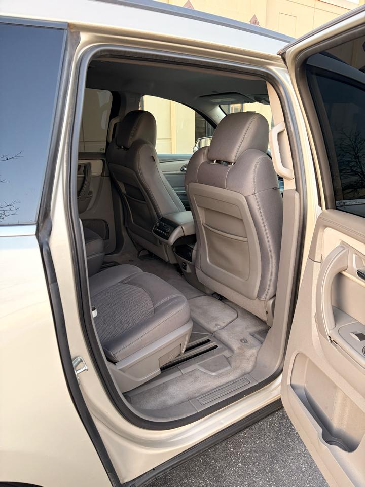 Chevrolet Traverse 2LT FWD 2016