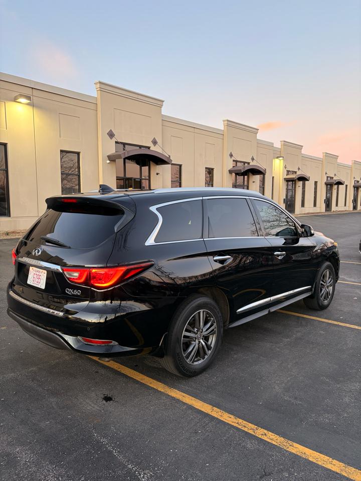 Infiniti QX60 Base AWD 2017