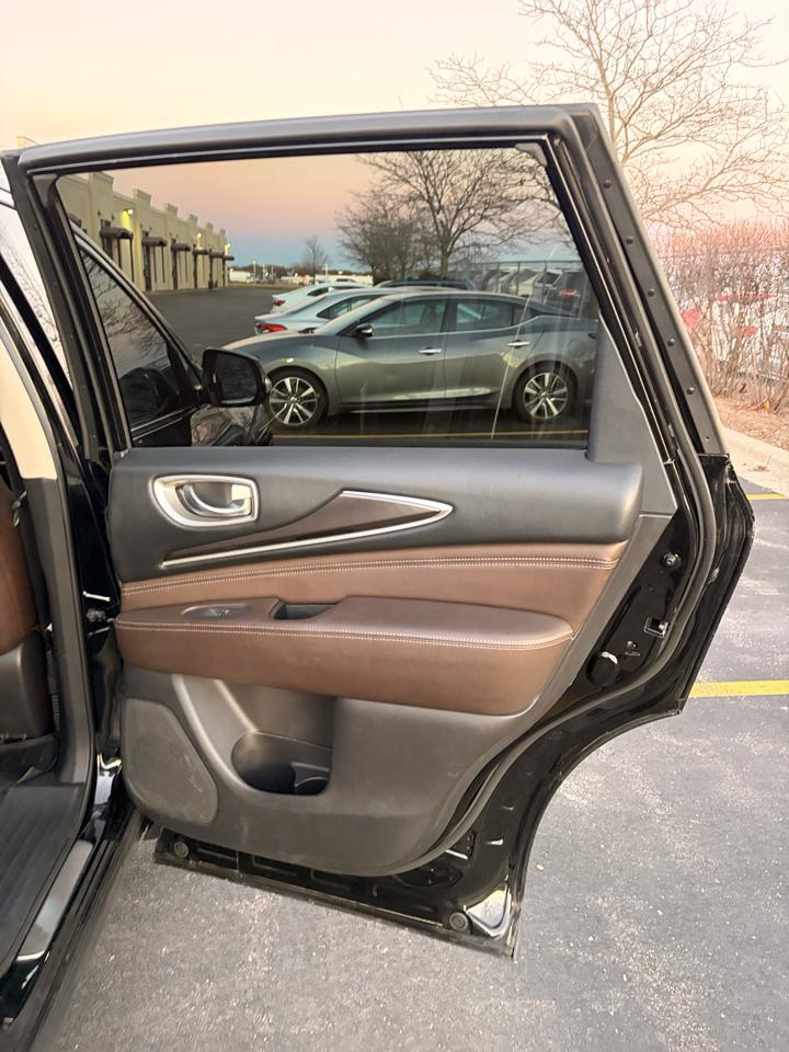 Infiniti QX60 Base AWD 2017