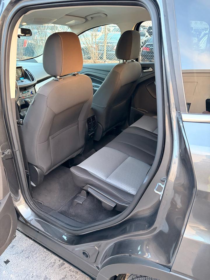 Ford Escape SE FWD 2017