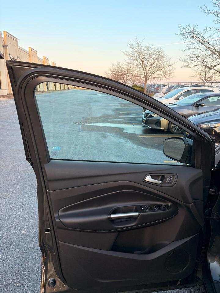 Ford Escape SE FWD 2017