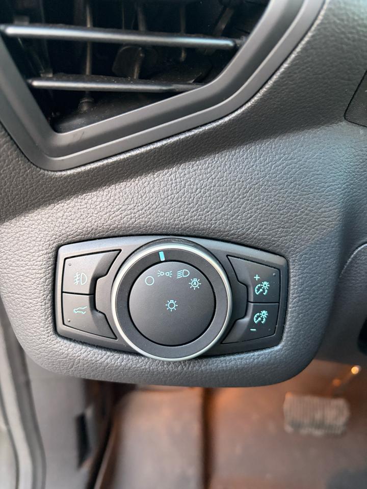 Ford Escape SE FWD 2017