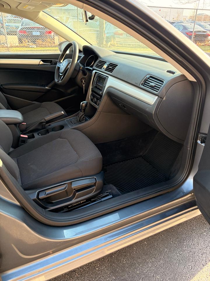 Volkswagen Passat S PZEV 6A 2016