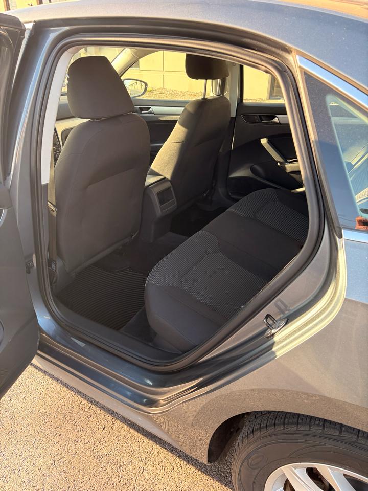 Volkswagen Passat S PZEV 6A 2016