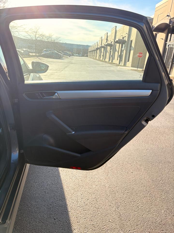 Volkswagen Passat S PZEV 6A 2016