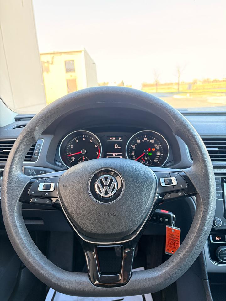 Volkswagen Passat S PZEV 6A 2016