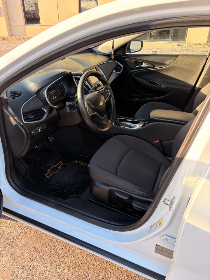 Chevrolet Malibu LS 2016